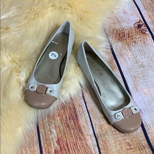 Women’s Unisa Shoes Size 7.5